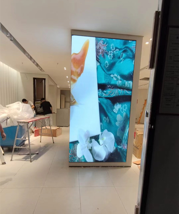 山亭商场门店转角LED显示屏